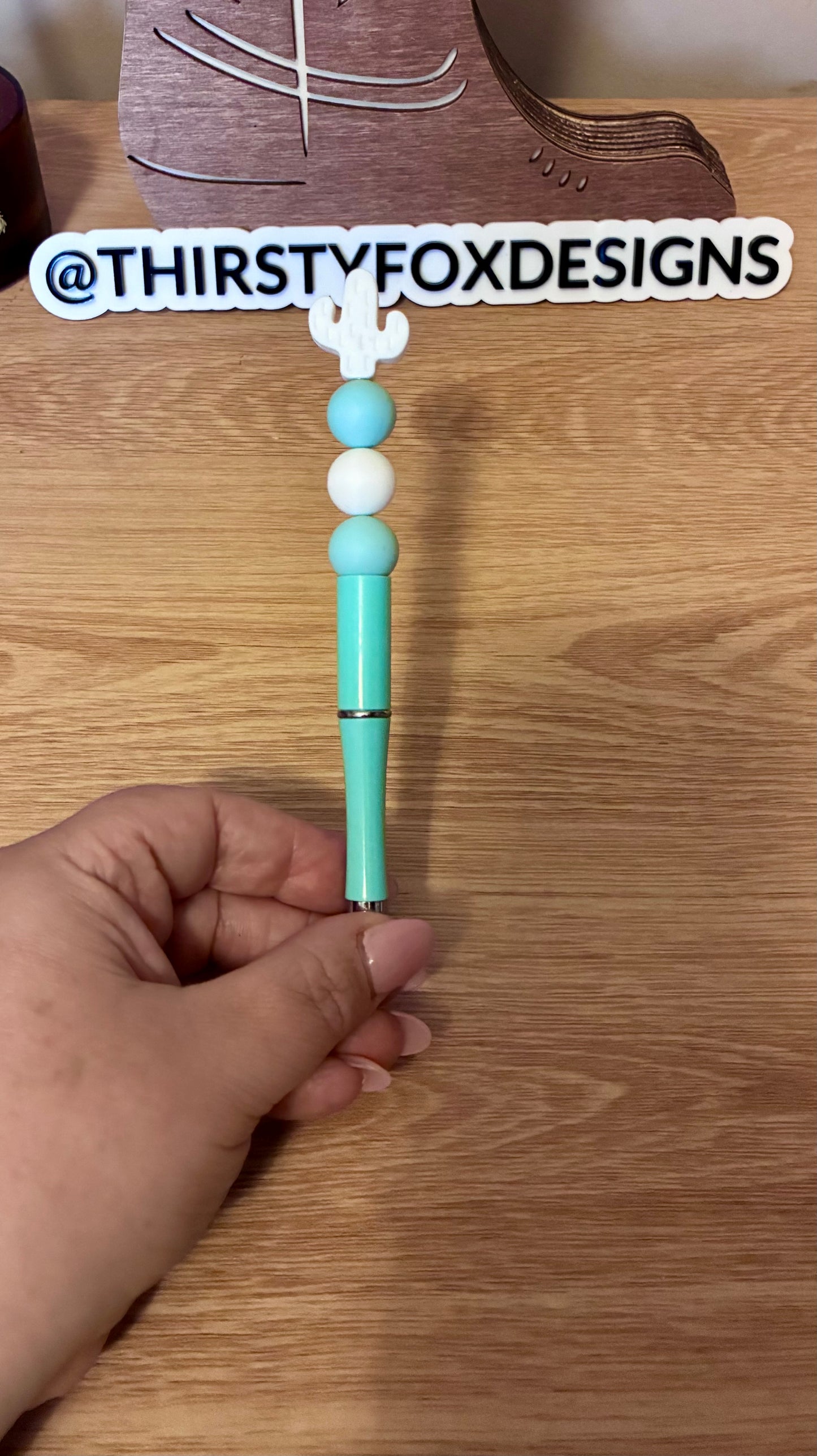 White & green cactus beaded pen
