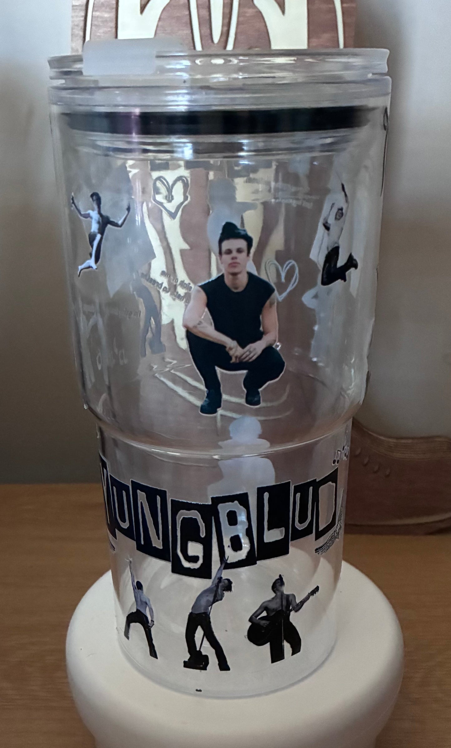 Yungblud takeaway mug