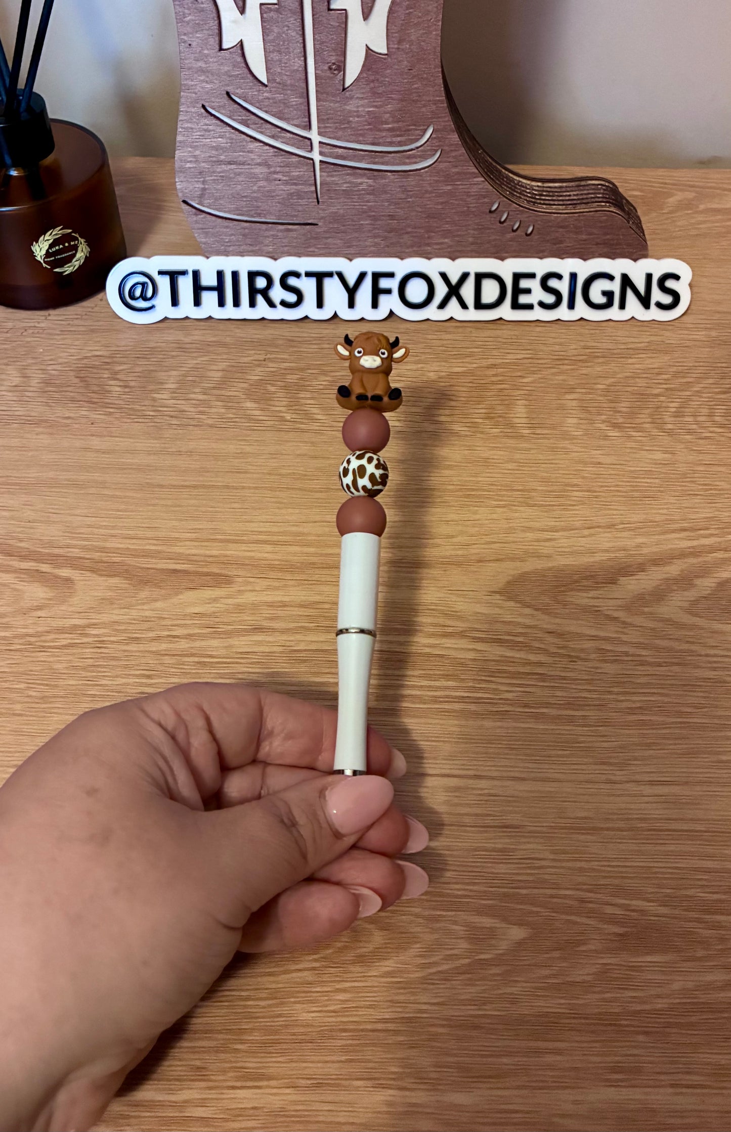 Brown & white cow beaded pen