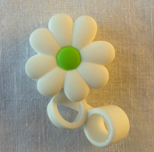 White flower straw topper