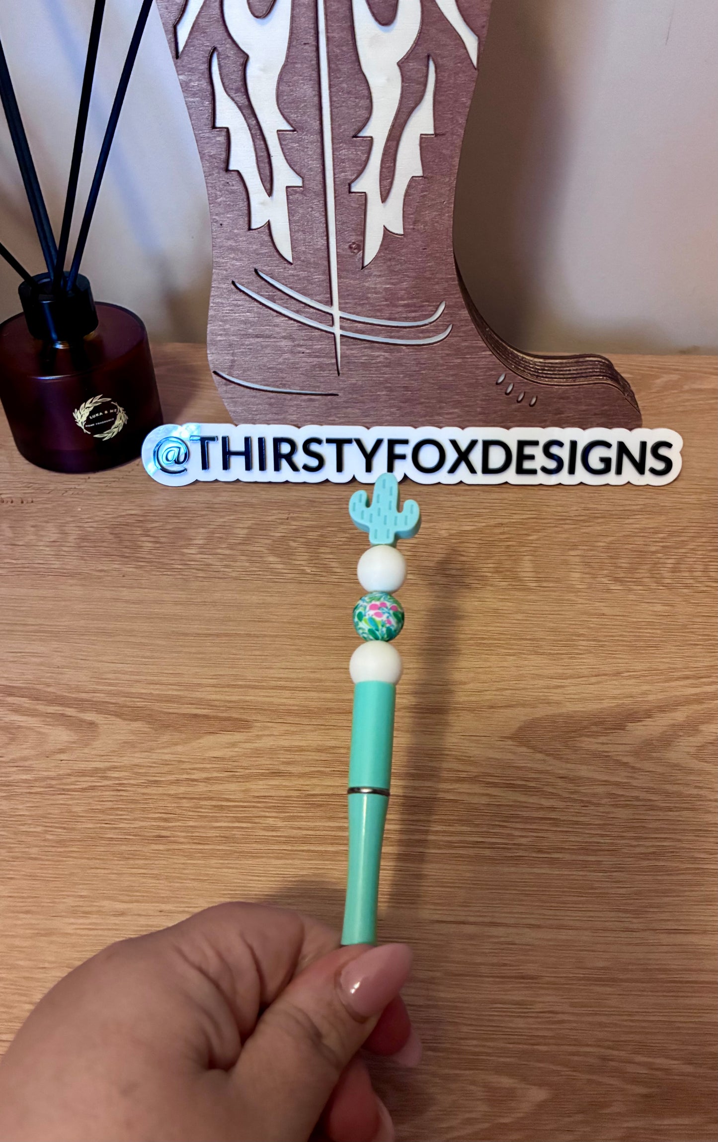 Green & white cactus beaded pen