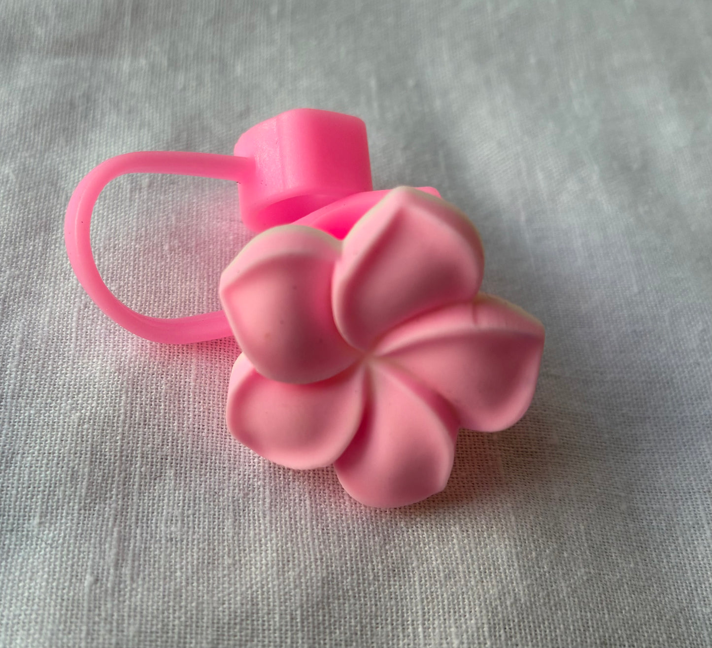Pink frangipani straw topper
