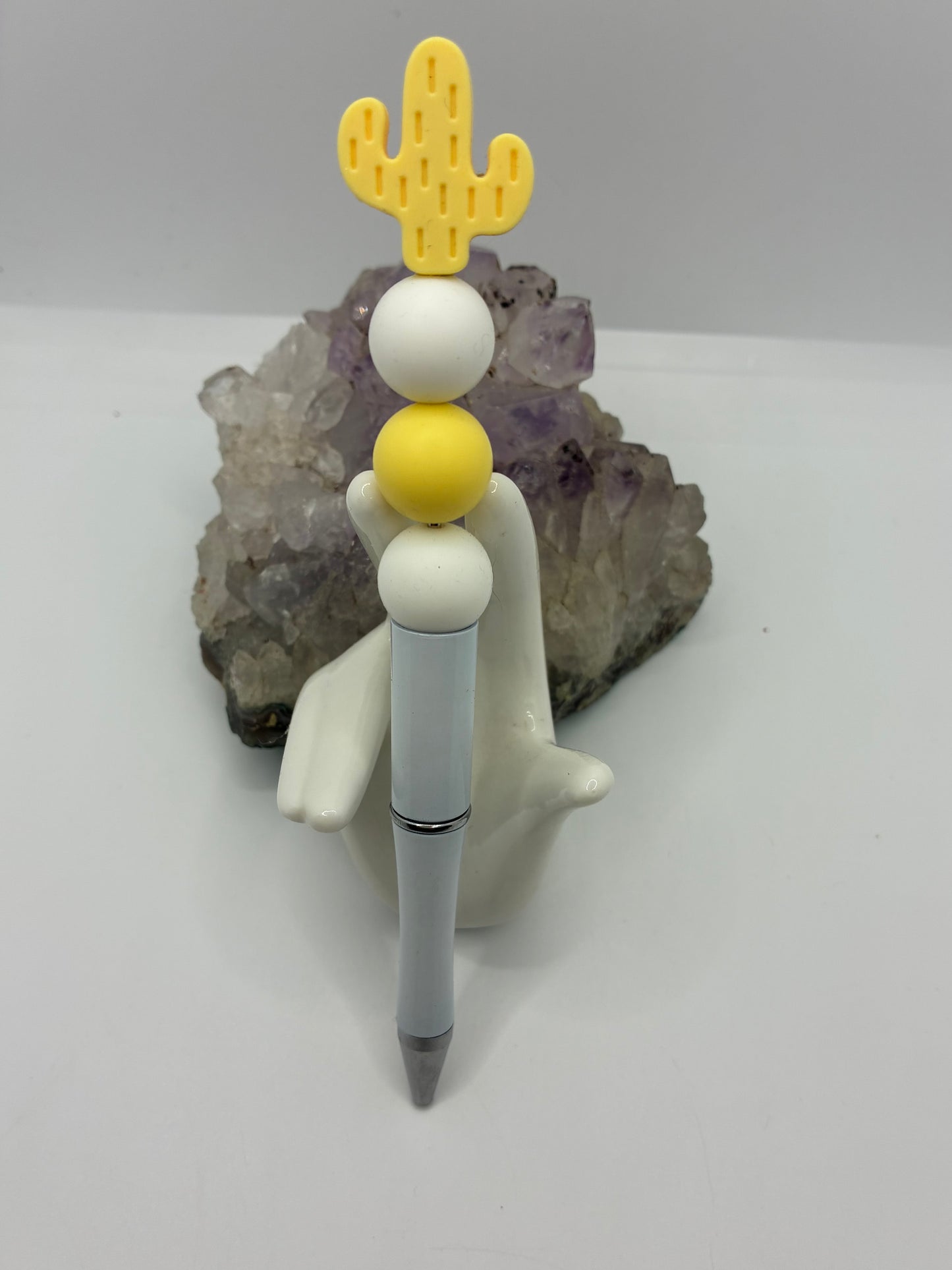 Beaded yellow & white cactus pen