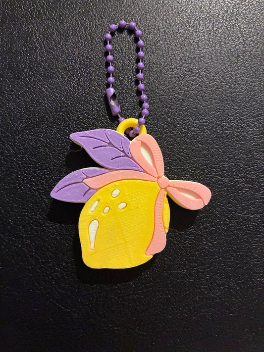 Lemon with bow nail saver